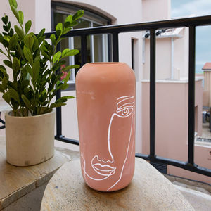 Vase de sol trapu en céramique minimaliste Boho <span class=keywords><strong>visage</strong></span> abstrait avec texture mate pour <span class=keywords><strong>pot</strong></span> de fleurs séchées fraîches Style fausse <span class=keywords><strong>terre</strong></span> <span class=keywords><strong>cuite</strong></span> - Product Image 1