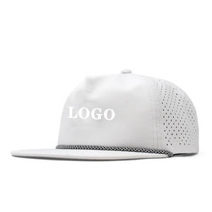 Gorra Deportiva de Golf de 6 Paneles, Personalizada por el Fabricante, Impermeable, de Poliéster, para Viajes al Aire Libre, con Orificios Cortados con Láser, Visera Plana y Cierre a Presión - Product Image 2