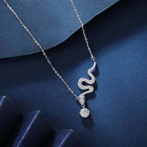 Collar con colgante <span class=keywords><strong>de</strong></span> moda <span class=keywords><strong>de</strong></span> verano <span class=keywords><strong>de</strong></span> plata pura S925 para mujer, <span class=keywords><strong>serpiente</strong></span> clásica del zodiaco, cadena <span class=keywords><strong>de</strong></span> clavícula <span class=keywords><strong>de</strong></span> nicho ligero <span class=keywords><strong>de</strong></span> lujo, circón - Product Image 1