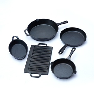 Klasik Dökme Demir 7 Parça Tencere Seti (Dutch Oven, Derin Tencere, Güveç Tenceresi, Kızartma Tavası) - Çevre Dostu Mutfak Gereçleri - Product Image 5