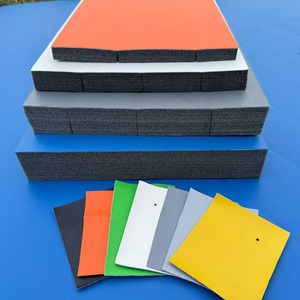 Tapete de Entrenamiento Fist F7203 XPE de Alta Resistencia, Transpirable, Ecológico, Personalizable en Tamaño y Logotipo para Entrenamiento de MMA y Artes Marciales - Product Image 2