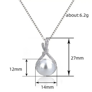 Collana con ciondolo rotondo cavo per donna, gioielli classici e minimalisti alla moda - Product Image 4