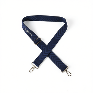 Sangle de sac bleu marine de 4 cm avec motif flèche pour appareil photo - Product Image 1