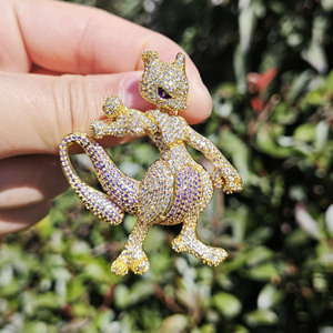Pendentif Hip-hop Mew Pokémon, style européen et américain, simple, orné de diamants, collier tendance - Product Image 4