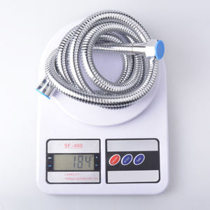 Tuyau de <span class=keywords><strong>douche</strong></span> <span class=keywords><strong>anti</strong></span>-<span class=keywords><strong>torsion</strong></span> de remplacement pour salle de bains Tube de <span class=keywords><strong>douche</strong></span> en matériau personnalisé - Product Image 5