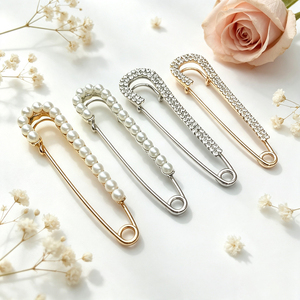 Épingles de sûreté géométriques avec pompon pour bijoux faits main, pulls, vestes en jean et accessoires de mode - Product Image 2