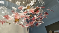 Lustre en cristal moderne sur mesure de luxe, lampe suspendue en verre en forme de feuille d'érable pour chambre à coucher, hôtels