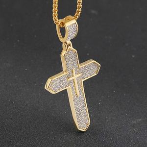 Collar de Cruz de Acero Inoxidable Chapado en Oro con Cristales y Diamantes, Estilo Hip Hop Gótico, Joyería para Hombre, Venta al Por Mayor - Product Image 1