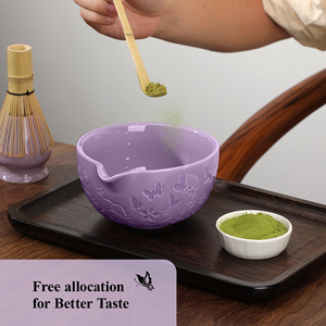 Juego de 4 Utensilios para la Ceremonia del Té Japonés, Tazón de Cerámica de Porcelana Grabado y Batidor de Bambú con Diseño de Mariposa - Product Image 4