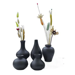 Yüksek dereceli 5-pieces çiçek vazo setleri ev dekorasyon için art deco seramik porselen vazolar