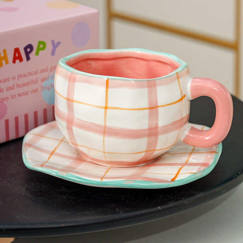 Taza y plato Jl-1060-007m - Diseño de tela rosa