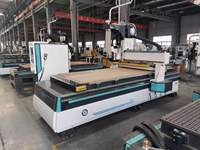 Routeur CNC ATC avec scie circulaire
