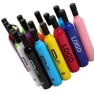 TOP02 Parapluie pliant 3 sections personnalisé avec logo, idéal pour cadeaux d'affaires, protection solaire et pluie, parapluie bouteille de vin pliable - Product Image 1