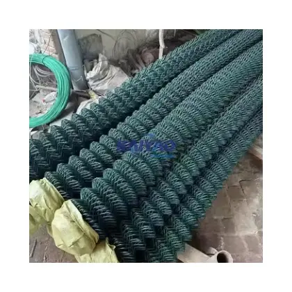 High-quality 2024 new model galvanized chain link fence fabric for gardens