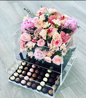 Boîte à fleurs carrée transparente en acrylique sur mesure, service de découpe par moulage rotatif, ignifuge, étanche, pour bouquet de roses de mariage