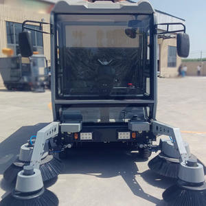 Balayeuse électrique pour l'extérieur Nouveau modèle Tricycle électrique pour centre commercial Balayeuse de cabine - Product Image 2