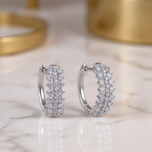 E2317 Orecchini in Oro Bianco con Diamanti Taglio Brillante Rotondo Colore G Naturali Classici da Donna per Uso Quotidiano - Product Image 2