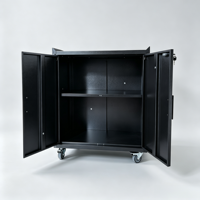 Armoire de rangement mobile en acier robuste et moderne avec portes doubles verrouillables réglables et roulettes pour usage en atelier