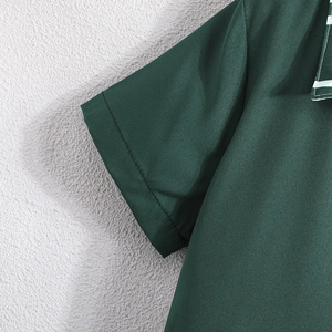 Ensemble deux pièces tendance pour garçons : chemise rayée à manches courtes, short décontracté et chapeau - Product Image 5