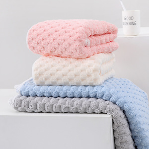 Serviette de bain rectangulaire en polaire corail à motif nuage, épaisse, absorbante, douce, hypoallergénique, pour bébé et enfant - Product Image 3
