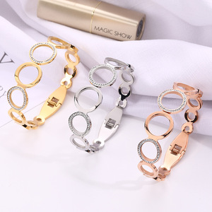 Mode féminine Vintage Titane Circulaire Connexion Acier Creux Diamant Rond <span class=keywords><strong>Couple</strong></span> Chaîne Bracelet - Product Image 6