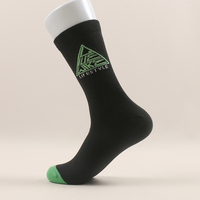 Chaussettes de printemps confortables de style nouveau, chaussettes en tricot jacquard avec logo pour le design