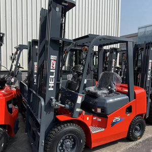 מלגזה דיזל C240 tcm 7 טון קטנה לכל סוגי השטח עם משקל הידראולי, חלקי חילוף, משאיות שטוחות של יונדאי עם נהג רובוטי - Product Image 1