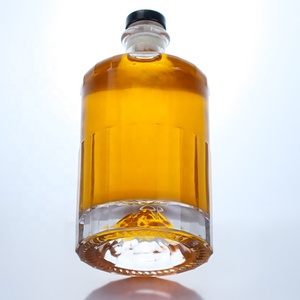 Botella De Cristal Vendedora Caliente <span class=keywords><strong>Del</strong></span> Licor <span class=keywords><strong>Del</strong></span> Brandy <span class=keywords><strong>Del</strong></span> Tequila <span class=keywords><strong>Del</strong></span> <span class=keywords><strong>Ron</strong></span> <span class=keywords><strong>Del</strong></span> Whisky De 500ml 700ml 750ml Con El Corcho - Product Image 2