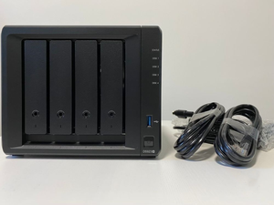 DS923+ DiskStation con 4GB de RAM y 16TB de Almacenamiento Instalado para 4 Dispositivos de Escritorio - Product Image 5