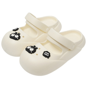 Sandalias Crocs Blancas para Mujer, Casuales, Antideslizantes, para Playa y Exteriores, con Suela de 3.5cm - Product Image 5