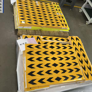 <span class=keywords><strong>Cinta</strong></span> Adhesiva <span class=keywords><strong>Reflectante</strong></span> Amarilla Fluorescente con Flechas Verde Limón - Product Image 3