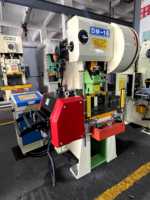 Machine de fabrication de bouchons à vis en aluminium de haute qualité, automatique, 15T, à pressage par poinçonnage