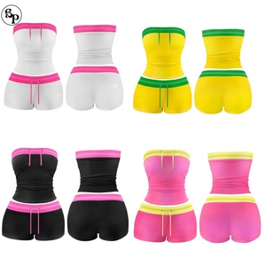 Set Due Pezzi Estivo da <span class=keywords><strong>Donna</strong></span>, Top a Tubo in <span class=keywords><strong>Cotone</strong></span> Personalizzato Y2K e Pantaloncini Yoga a Vita Alta, Completo Loungewear - Product Image 2