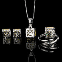 Parure de bijoux avec clous d'oreilles scintillants, motif carré taillé en fleur de glace, accessoires de mode transfrontaliers européens et américains
