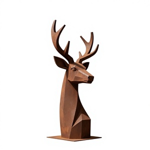 Grande sculpture d'animal en acier corten en forme <span class=keywords><strong>de</strong></span> <span class=keywords><strong>tête</strong></span> <span class=keywords><strong>de</strong></span> cerf, avec base large en acier résistante au vent, pour jardin <span class=keywords><strong>de</strong></span> complexe hôtelier cinq étoiles - Product Image 1