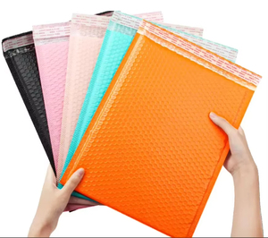 Sobres Acolchados de Papel Kraft con Burbujas Autosellables, Bolsas de Envío, Venta al por Mayor de Fábrica, Tamaño Personalizado, para Regalos, Manualidades, Zapatos y Calcetines - Product Image 1