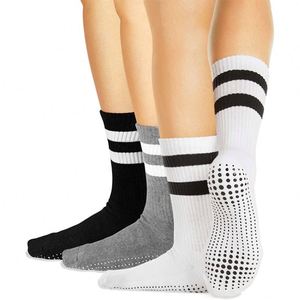 Chaussettes de yoga antidérapantes à tube long, chaussettes antidérapantes personnalisées pour adultes, idéales pour la maison, le yoga en intérieur, l'hôpital - Product Image 1