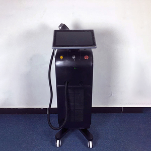 Dispositivo de Depilación Láser 808 de Alta Calidad con Protección de Refrigeración, Elimina Todo Tipo de Manchas de Pigmento y Tatuajes de Varios Colores - Product Image 2