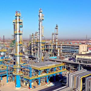 Công nghệ tiên tiến 85% Thiết bị lọc dầu diesel lò phản ứng xúc tác làm sạch nhiệt phân ở Indonesia - Product Image 3