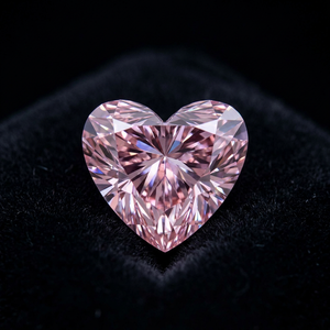 Diamant CVD de laboratoire taille cœur, couleur fantaisie, excellente taille, certifié IGI, pierre libre pour la création de bijoux sur mesure AURA LUXURIA - Product Image 2