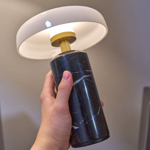 Lampu Meja Marmer Mewah Kontrol Sentuh, Lampu Meja Batu Modern Isi Ulang Tanpa Kabel untuk Dekorasi Rumah, Bar, Kafe - Product Image 6