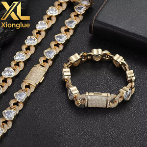 Collar Cubano con Zirconia en Forma de Corazón y Número 8 de 12 mm, Estilo Hip Hop, Personalizado, Accesorio para Hombre, Chapado en Oro de 18K, Regalo - Product Image 5