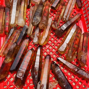 Points de cristal de quartz fumé de roche naturelle en gros Cristal de guérison brut - Product Image 2