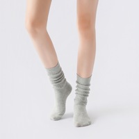 Chaussettes de yoga antidérapantes pour femmes, palettes de couleurs Maillard, chaudes et souples, pour Pilates, vente en gros, directement de l'usine