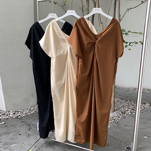 Nuovo Abito Lungo Estivo da Donna alla Moda, Stile Retrò con Nodo Francese, Indossabile Fronte-Retro, Casual e Comodo, a Maniche Corte, per Spiaggia, Feste e Uso Quotidiano - Product Image 4