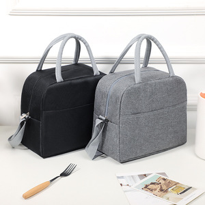 Customized Durable Lunch Cooler Bag Eco-friendly OEM Portable Shopping Food Thermal Insulated Cooler Bag - Product Image 1