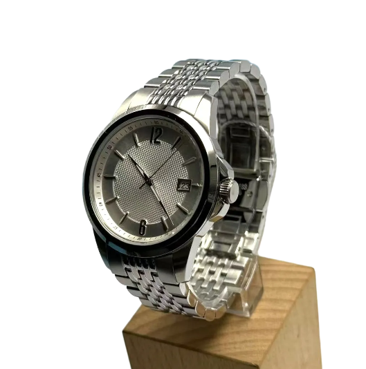 Men's Quartz Watch with Silver Patterned Dial Date Display Classic Link Bracelet and Minimalist Luxury Design
