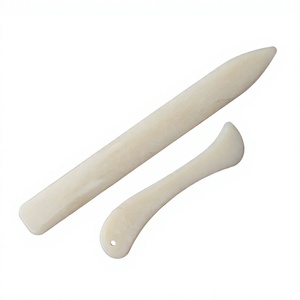 Outil de pliage en os poli pour la reliure de livres, le scrapbooking, le pliage de papier, le cuir Angel FAIZA CRAFT - Product Image 4