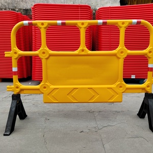 Barrière de sécurité routière de 1400 mm en HDPE/PE, barrière en plastique pour utilisation routière - Product Image 2