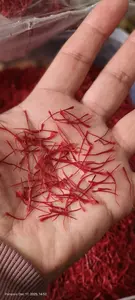 Azafrán Kashmiri Lacha es una variedad de azafrán premium, de alto aroma, caracterizada por sus estigmas largos y de color rojo intenso que adquieren un tono amarillo/naranja. - Product Image 3